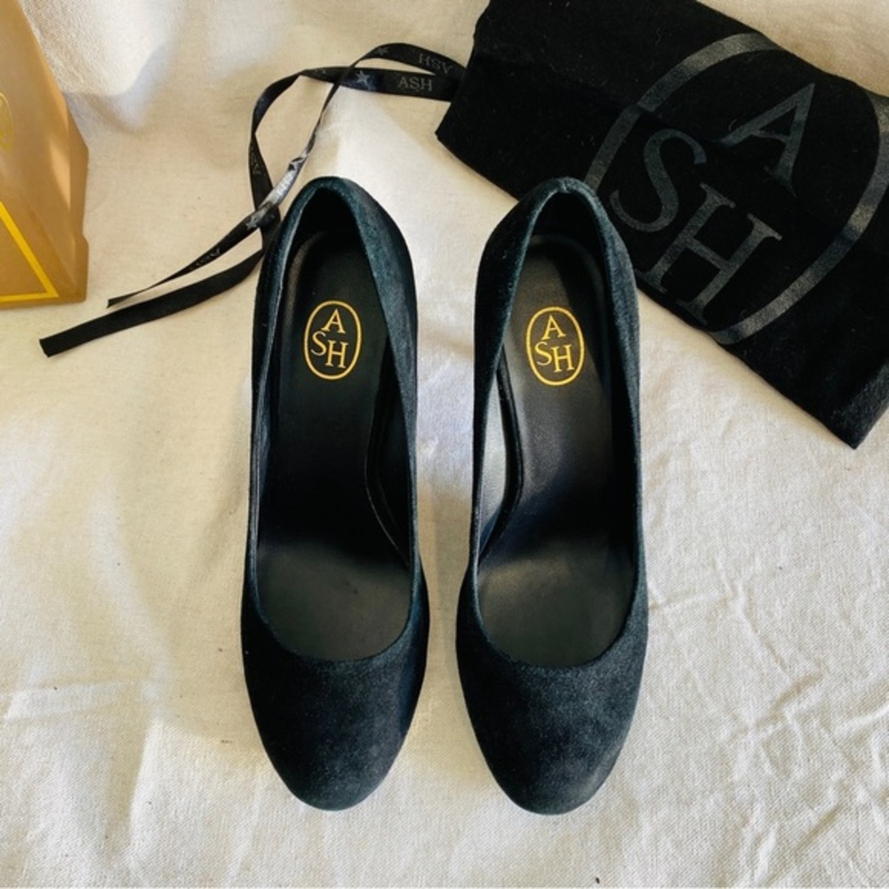 ASH size 7 black suede Chloe pumps
